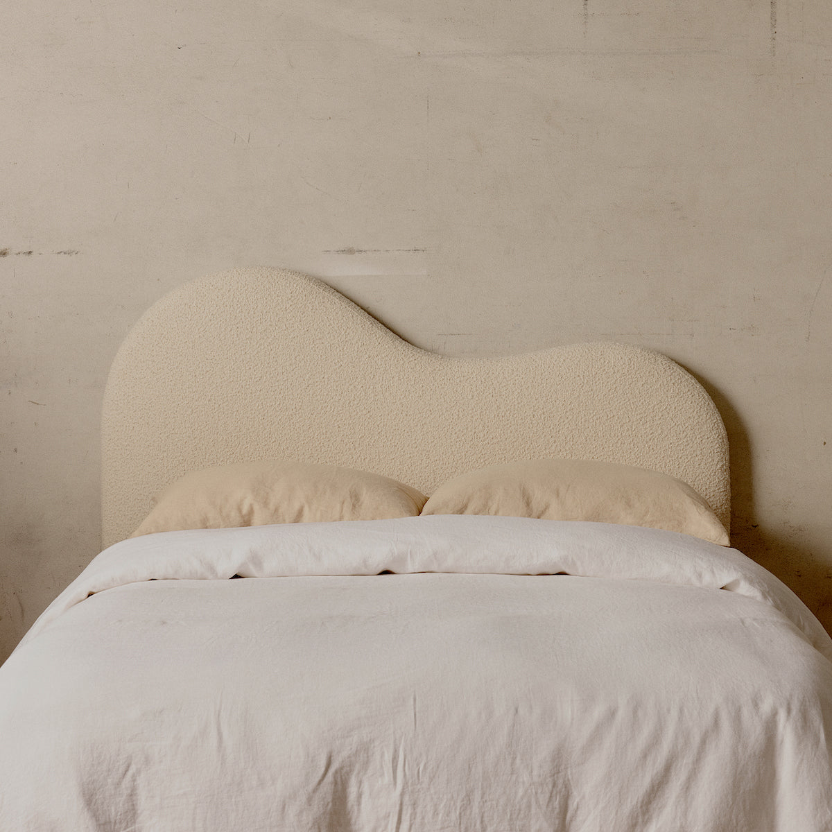 Bed Head | Curved Boucle Ivory - image 2