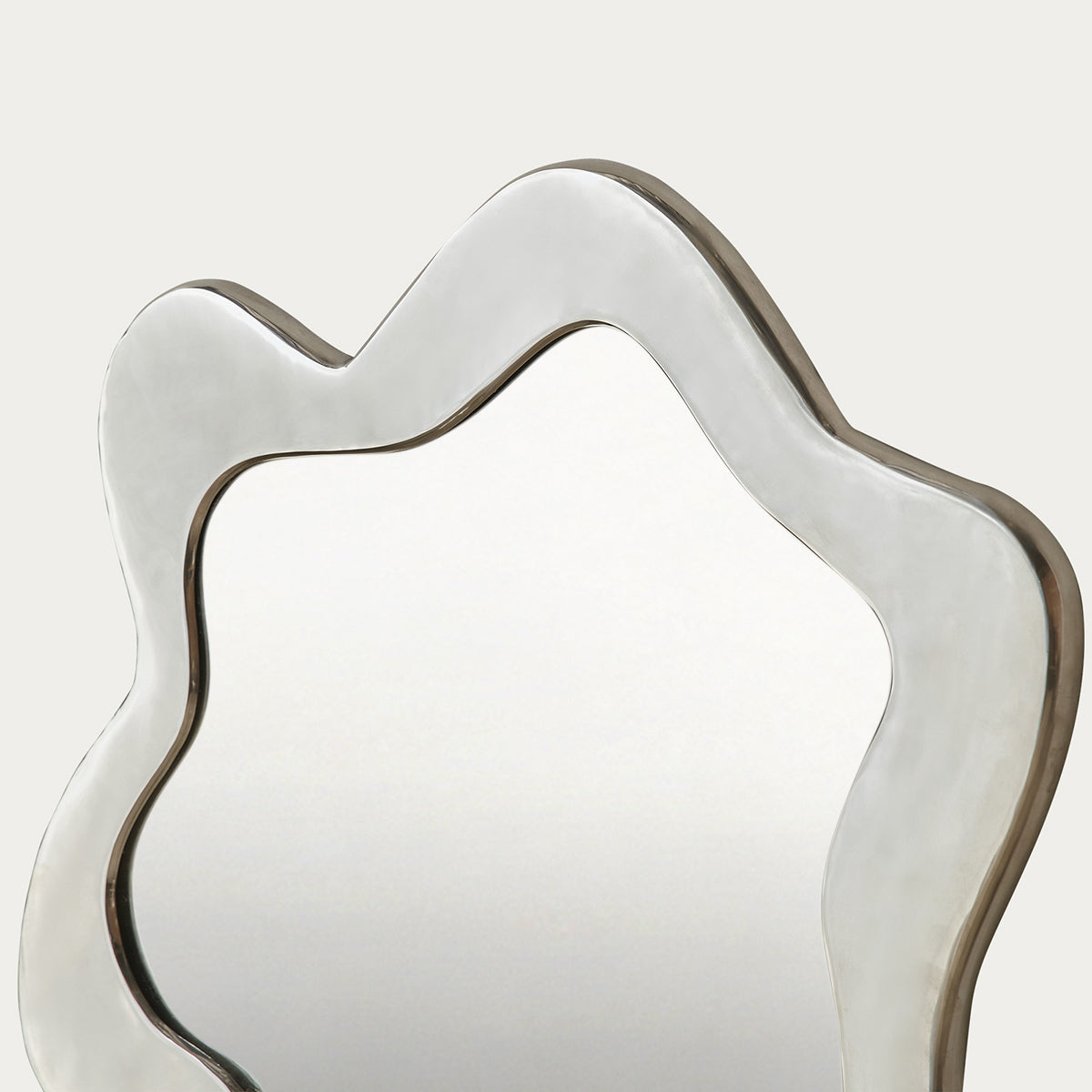 Florence Mirror | Chrome Wall - image 5