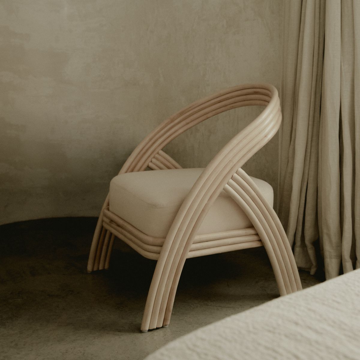 Ida Armchair - image 2